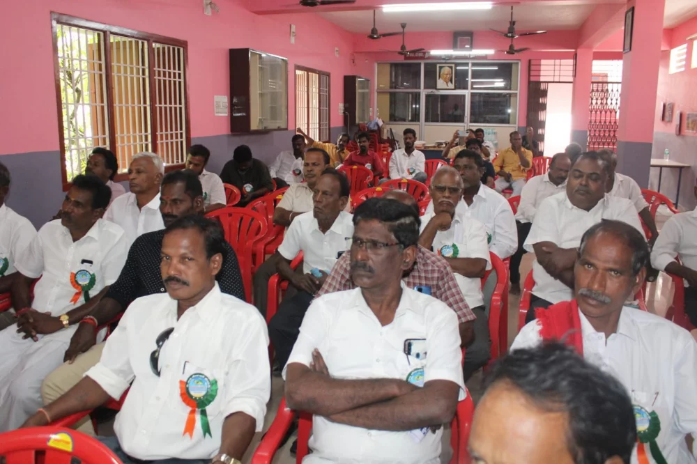 இன்று 21/11/24  உலக மீனவர் தினத்தை முன்னிட்டு வேண்டும்  மீனவனுக்கு மீண்டும் சுதந்திரம் என்ற தலைப்பில் நடைபெற்ற கருத்தரங்கம் நிகழ்ச்சியில்.