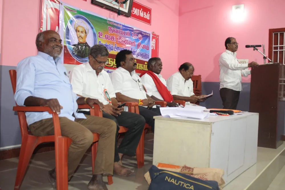 இன்று 21/11/24  உலக மீனவர் தினத்தை முன்னிட்டு வேண்டும்  மீனவனுக்கு மீண்டும் சுதந்திரம் என்ற தலைப்பில் நடைபெற்ற கருத்தரங்கம் நிகழ்ச்சியில்.