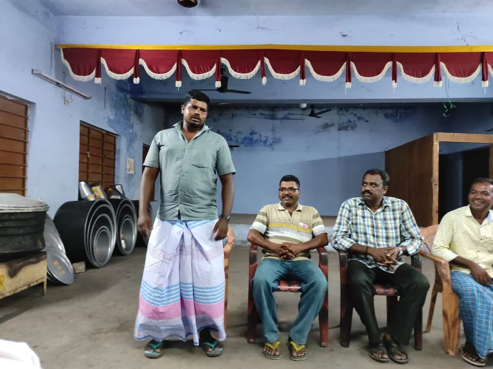 பரதவர் முன்னேற்றப் பேரவை சார்பாக இன்று 25/04/2022 மாலை கீழ வைப்பார் கிளை நிர்வாகிகள் அறிமுக கூட்டமும் ஆலோசனை கூட்டமும்  பரதவர் முன்னேற்றப் பேரவையின்  மாநில துணை பொதுச் செயலாளர்.  திரு. செல்வராயன் சாம்சன் அவர்கள் தலைமையில் நடைபெற்றது.