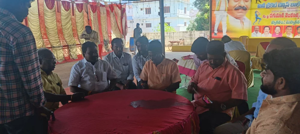 மத்திய மீன்வளத்துறை மேம்பாட்டு வாரிய உறுப்பினர், சகோதரர் *கொள்ளங்காரி பொல்லையா* அவர்களுடன் *தேசிய பரதவர் அரசாணை*, *மாவீரர் வருணக்குலத்தான் முன்னெடுப்பு* குறித்து ஆந்திர பிரதேஷ் காவாலியில் கலந்தாலோசிக்கபட்டது.