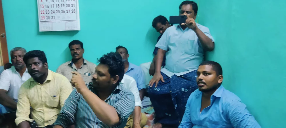 பரதவர் முன்னேற்றப் பேரவையின் பாம்பன் கிளை நிர்வாகிகள் கலந்தாய்வுக் கூட்டம் 20/05/22 அன்று பாம்பனில் நடைபெற்றது இக்கூட்டத்தில் பரதவர் முன்னேற்றப் பேரவையின் பாம்பன் கிளை நிர்வாகிகள் கலந்து கொண்டனர்.