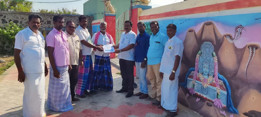 பரதவர் முன்னேற்றப் பேரவை சார்பாக முனைவர் தி.முத்து கண்ணப்பர் படைப்பான சங்க இலக்கியத்தில் நெய்தல்நிலம் நூல் வெளியீட்டு விழாவிற்கு செங்கல்பட்டு மாவட்டத்தில் உள்ள அனைத்து மீனவர் கிராமங்களுக்கும் அழைப்புக் கொடுக்கப்பட்டு நிகழ்ச்சிக்கு வருமாறு அழைத்த போது.