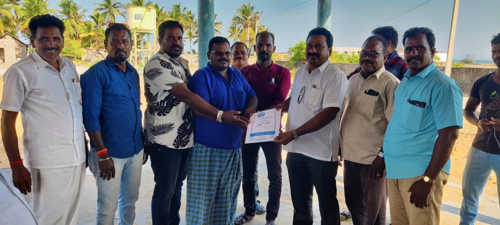 பரதவர் முன்னேற்றப் பேரவை சார்பாக முனைவர் தி.முத்து கண்ணப்பர் படைப்பான சங்க இலக்கியத்தில் நெய்தல்நிலம் நூல் வெளியீட்டு விழாவிற்கு செங்கல்பட்டு மாவட்டத்தில் உள்ள அனைத்து மீனவர் கிராமங்களுக்கும் அழைப்புக் கொடுக்கப்பட்டு நிகழ்ச்சிக்கு வருமாறு அழைத்த போது.