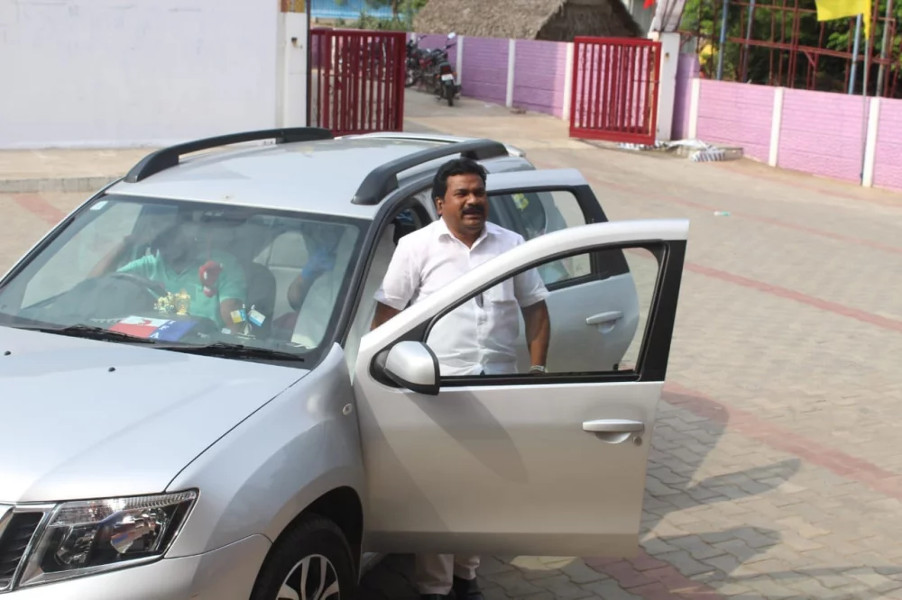 04/06/2022 அன்று பரதவர் முன்னேற்ற பேரவை சார்பாக செங்கல்பட்டு மாவட்டம் ECR கல்பாக்கம் அடுத்த காத்தான்கடை பகுதியில் என்கேபி மஹாலில் நடை பெற்ற முனைவர் தி. முத்து கண்ணப்பர் அவர்களுடைய சங்க இலக்கியத்தில் நெய்தல் நிலம் நூல் வெளியீட்டு விழாவின்போது.