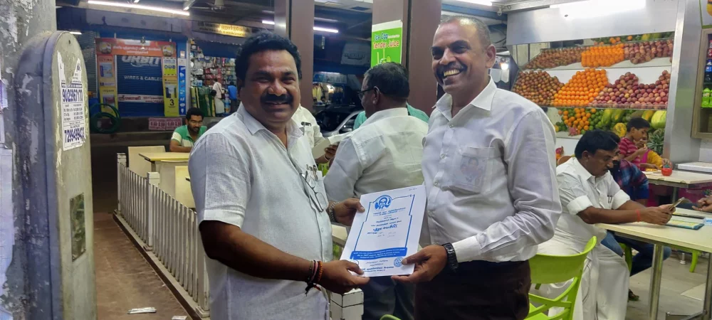 பரதவர் முன்னேற்றப் பேரவை சார்பாக முனைவர் தி.முத்து கண்ணப்பர் படைப்பான சங்க இலக்கியத்தில் நெய்தல்நிலம் நூல் வெளியீட்டு விழாவிற்கு செங்கல்பட்டு மாவட்டத்தில் உள்ள அனைத்து மீனவர் கிராமங்களுக்கும் அழைப்புக் கொடுக்கப்பட்டு நிகழ்ச்சிக்கு வருமாறு அழைத்த போது.