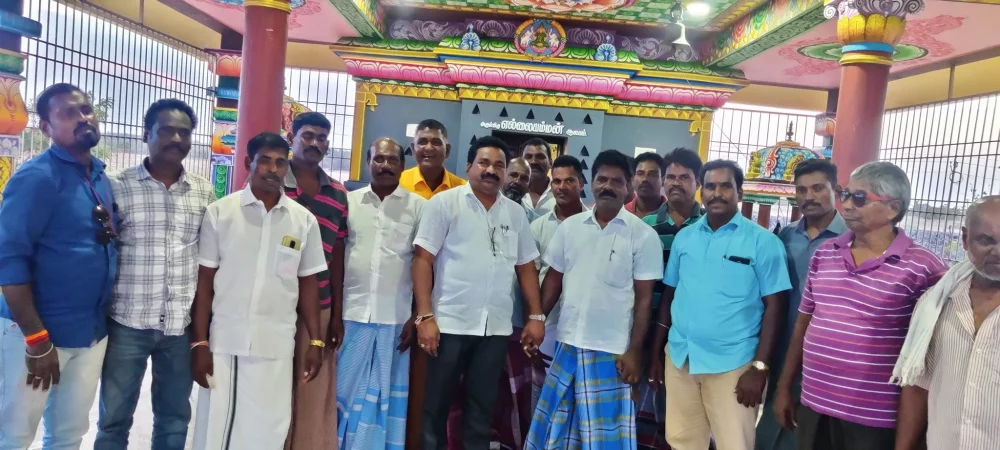 பரதவர் முன்னேற்றப் பேரவை சார்பாக முனைவர் தி.முத்து கண்ணப்பர் படைப்பான சங்க இலக்கியத்தில் நெய்தல்நிலம் நூல் வெளியீட்டு விழாவிற்கு செங்கல்பட்டு மாவட்டத்தில் உள்ள அனைத்து மீனவர் கிராமங்களுக்கும் அழைப்புக் கொடுக்கப்பட்டு நிகழ்ச்சிக்கு வருமாறு அழைத்த போது.