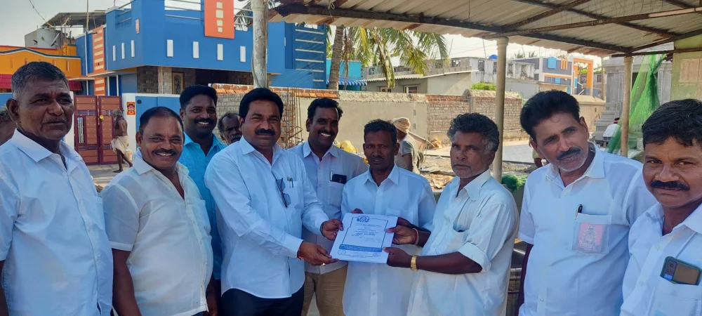 பரதவர் முன்னேற்றப் பேரவை சார்பாக முனைவர் தி.முத்து கண்ணப்பர் படைப்பான சங்க இலக்கியத்தில் நெய்தல்நிலம் நூல் வெளியீட்டு விழாவிற்கு செங்கல்பட்டு மாவட்டத்தில் உள்ள அனைத்து மீனவர் கிராமங்களுக்கும் அழைப்புக் கொடுக்கப்பட்டு நிகழ்ச்சிக்கு வருமாறு அழைத்த போது.