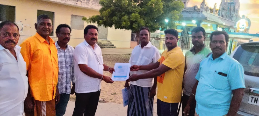 பரதவர் முன்னேற்றப் பேரவை சார்பாக முனைவர் தி.முத்து கண்ணப்பர் படைப்பான சங்க இலக்கியத்தில் நெய்தல்நிலம் நூல் வெளியீட்டு விழாவிற்கு செங்கல்பட்டு மாவட்டத்தில் உள்ள அனைத்து மீனவர் கிராமங்களுக்கும் அழைப்புக் கொடுக்கப்பட்டு நிகழ்ச்சிக்கு வருமாறு அழைத்த போது.