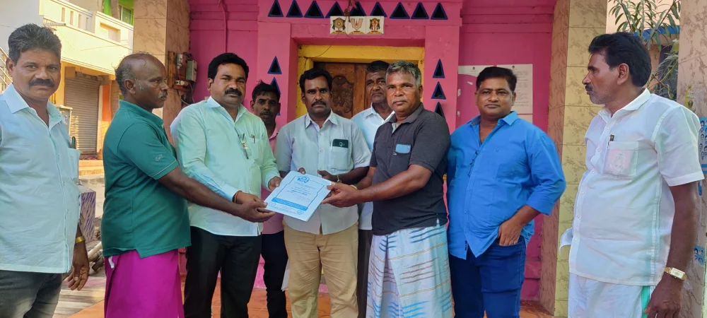 பரதவர் முன்னேற்றப் பேரவை சார்பாக முனைவர் தி.முத்து கண்ணப்பர் படைப்பான சங்க இலக்கியத்தில் நெய்தல்நிலம் நூல் வெளியீட்டு விழாவிற்கு செங்கல்பட்டு மாவட்டத்தில் உள்ள அனைத்து மீனவர் கிராமங்களுக்கும் அழைப்புக் கொடுக்கப்பட்டு நிகழ்ச்சிக்கு வருமாறு அழைத்த போது.