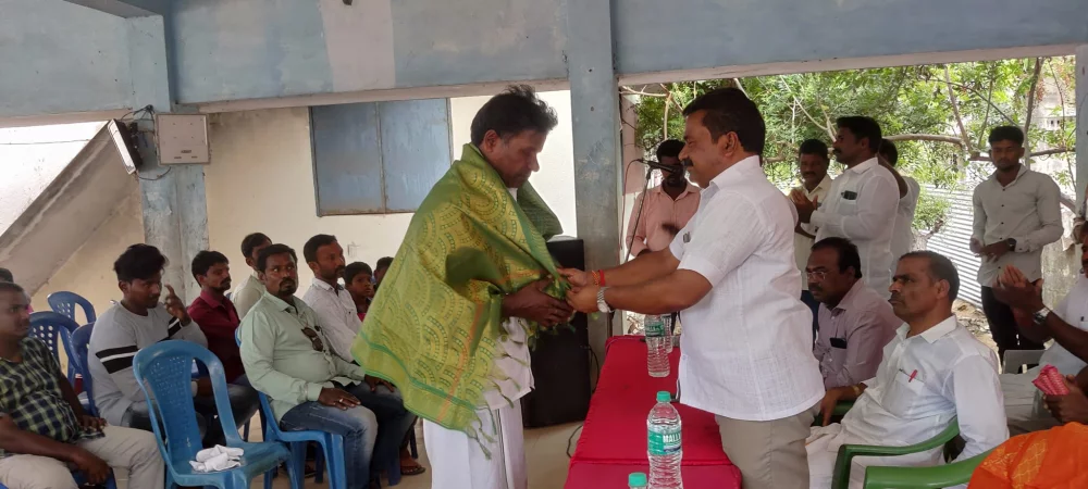 உய்யாலிகுப்பம் மீனவர் கூட்டுறவு சங்கம் நடத்தும் 71-வது தொடக்கவிழாவில் சிறப்பு விருந்தினராக கலந்து கொண்டப்போது.