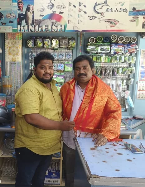 சுவிட்சர்லாந்து நாட்டின் ஜெனிவா நகரில் உள்ள ஐநா சபையில் மீனவர்களுக்கு வழங்கக்கூடிய மானியங்களை நிறுத்துவது சம்பந்தமான தீர்மானத்தை எதிர்ப்பு தெரிவித்து தாயகம் திரும்பிய என்னை வாழ்த்தியப்போது.