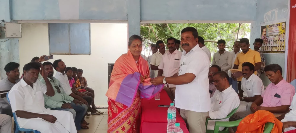 உய்யாலிகுப்பம் மீனவர் கூட்டுறவு சங்கம் நடத்தும் 71-வது தொடக்கவிழாவில் சிறப்பு விருந்தினராக கலந்து கொண்டப்போது.