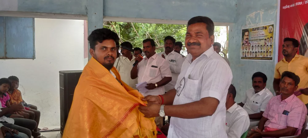 உய்யாலிகுப்பம் மீனவர் கூட்டுறவு சங்கம் நடத்தும் 71-வது தொடக்கவிழாவில் சிறப்பு விருந்தினராக கலந்து கொண்டப்போது.