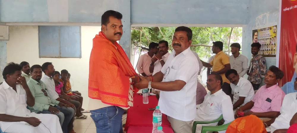 உய்யாலிகுப்பம் மீனவர் கூட்டுறவு சங்கம் நடத்தும் 71-வது தொடக்கவிழாவில் சிறப்பு விருந்தினராக கலந்து கொண்டப்போது.