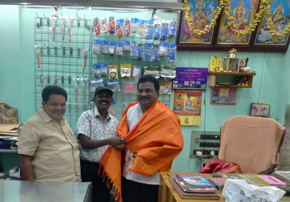 17/03/2025 அன்று எனது பிறந்த நாளை முன்னிட்டு பிறந்தநாள் நிகழ்ச்சியை கொண்டாடியும் அன்னதான நிகழ்ச்சியை நடத்தியும் வாழ்த்து தெரிவித்த உறவினர்களுக்கும் நண்பர்களுக்கும் எனது உயிராக கருதும் என் பரதவர் இன சொந்தங்களுக்கும் எனது மனமார்ந்த நன்றிகள்.