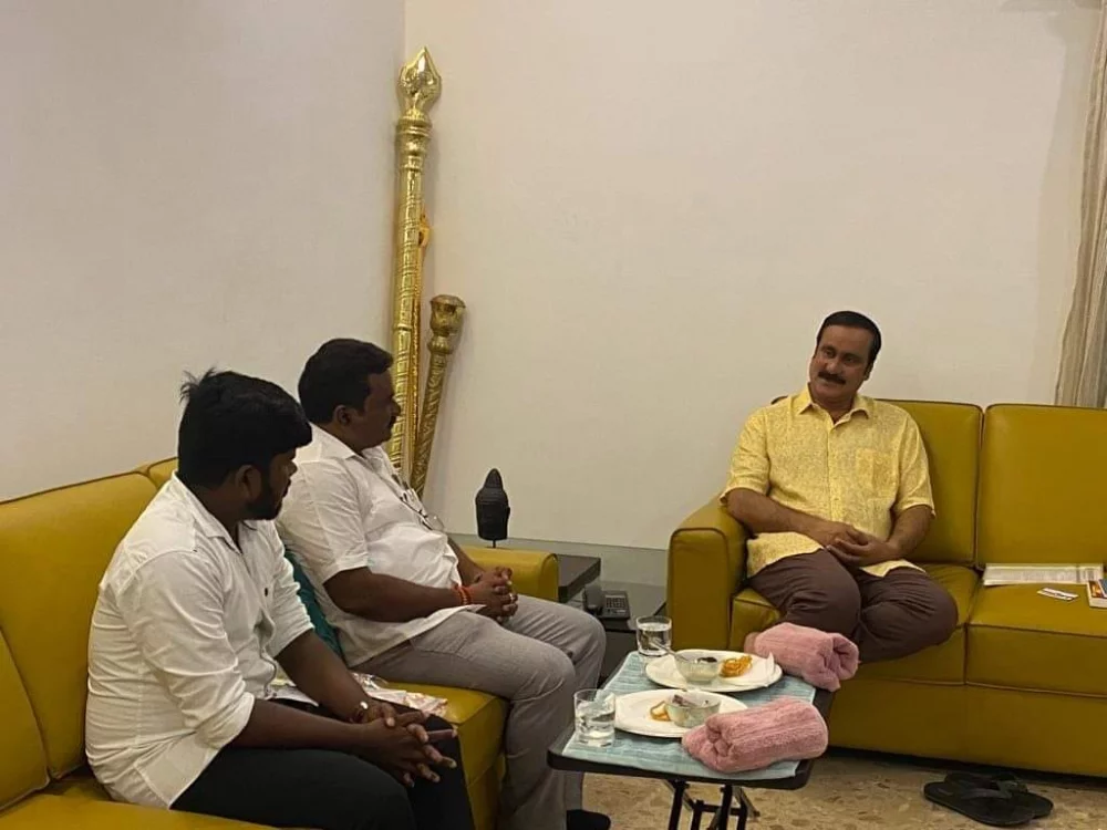 பரதவர் முன்னேற்றப் பேரவை சார்பில் பாட்டாளி தோழர் மாண்புமிகு. Dr.அன்புமணி ராமதாஸ் MP அவர்களை அவரது இல்லத்தில் நேரில் சந்தித்து மீனவர்களின் பல்வேறு பிரச்சனைகளை நேரடியாக எடுத்துரைத்தோம்.