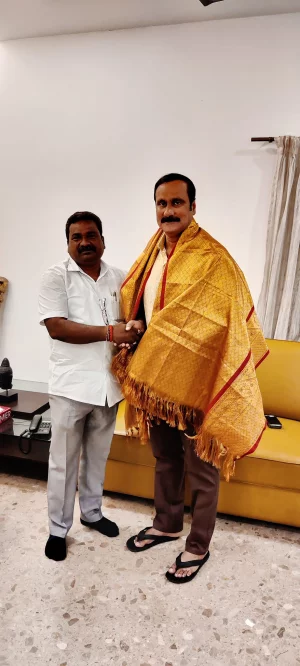 பரதவர் முன்னேற்றப் பேரவை சார்பில் பாட்டாளி தோழர் மாண்புமிகு. Dr.அன்புமணி ராமதாஸ் MP அவர்களை அவரது இல்லத்தில் நேரில் சந்தித்து மீனவர்களின் பல்வேறு பிரச்சனைகளை நேரடியாக எடுத்துரைத்தோம்.