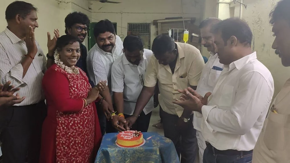 17/03/2025 அன்று எனது பிறந்த நாளை முன்னிட்டு பிறந்தநாள் நிகழ்ச்சியை கொண்டாடியும் அன்னதான நிகழ்ச்சியை நடத்தியும் வாழ்த்து தெரிவித்த உறவினர்களுக்கும் நண்பர்களுக்கும் எனது உயிராக கருதும் என் பரதவர் இன சொந்தங்களுக்கும் எனது மனமார்ந்த நன்றிகள்.