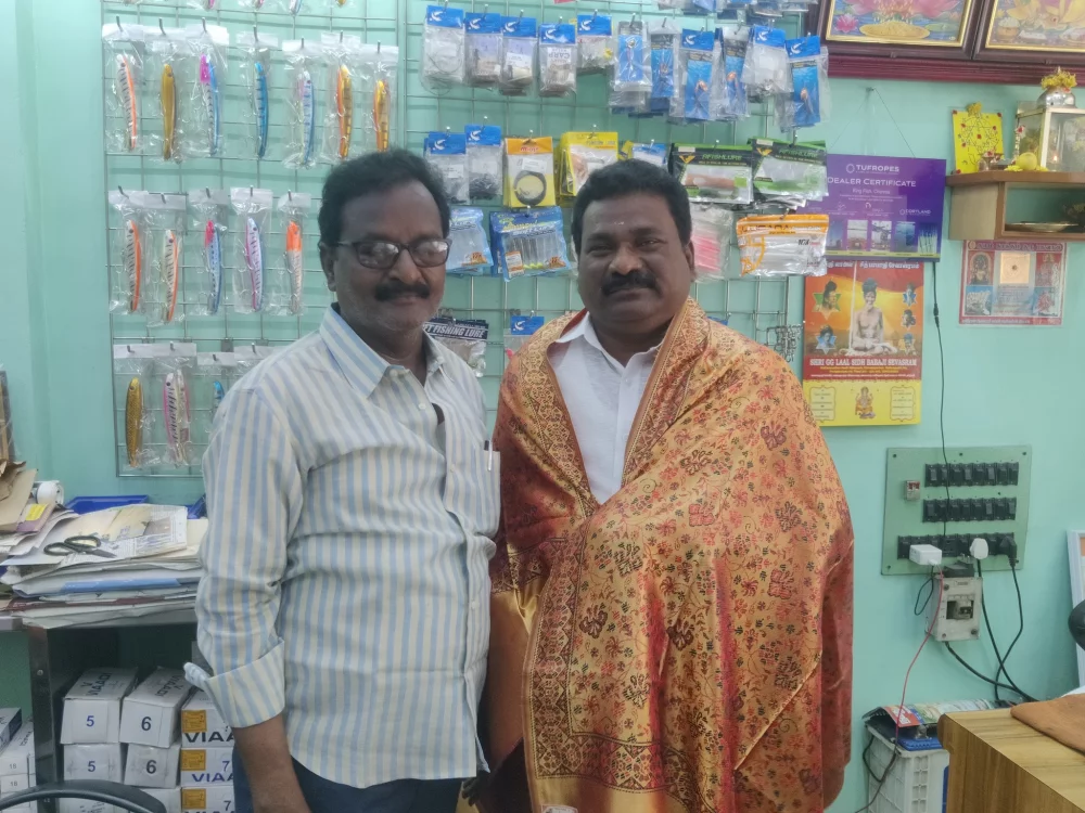 17/03/2025 அன்று எனது பிறந்த நாளை முன்னிட்டு பிறந்தநாள் நிகழ்ச்சியை கொண்டாடியும் அன்னதான நிகழ்ச்சியை நடத்தியும் வாழ்த்து தெரிவித்த உறவினர்களுக்கும் நண்பர்களுக்கும் எனது உயிராக கருதும் என் பரதவர் இன சொந்தங்களுக்கும் எனது மனமார்ந்த நன்றிகள்.