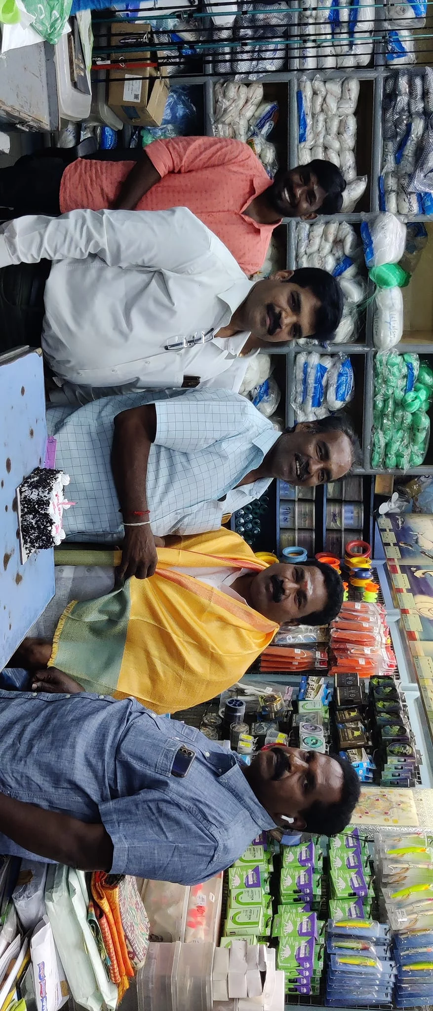 17/03/2023  எனது பிறந்தநாள் அன்று என்னை நேரில் சந்தித்தும் தொலைபேசி, வாட்சப், பேஸ்புக் instagram போன்ற சமூக ஊடகங்கள் வாயிலாகவும் பிறந்தநாள் வாழ்த்து தெரிவித்த அனைத்து நண்பர்களுக்கும் என் மீது பாசம் கொண்ட நட்புகளுக்கும் எனது மனமார்ந்த நன்றிகள்.