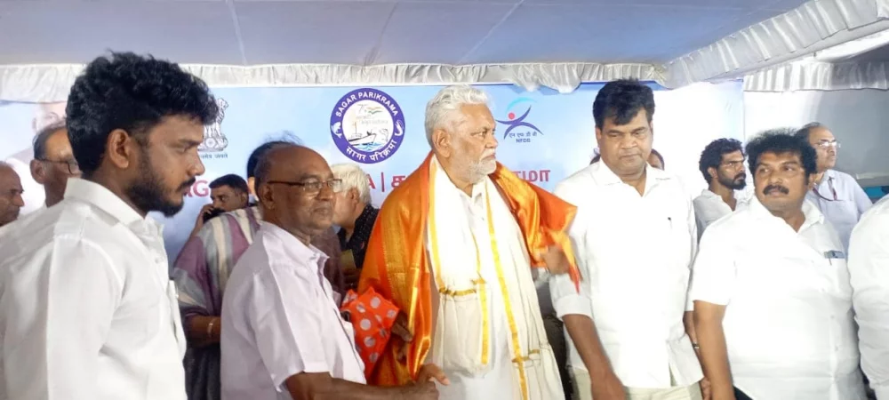 இன்று சாகர் பரிகிரமா IX 2023 நிகழ்ச்சி மத்திய மீனவளத்துறை அமைச்சர் மாண்புமிகு பர்ஷோத்தம் ரூபாலா ஜீ அவர்கள் கலந்து கொண்ட நிகழ்ச்சி இன்று சென்னை காசிமேடு துறைமுகத்தில் நடைபெற்றது.