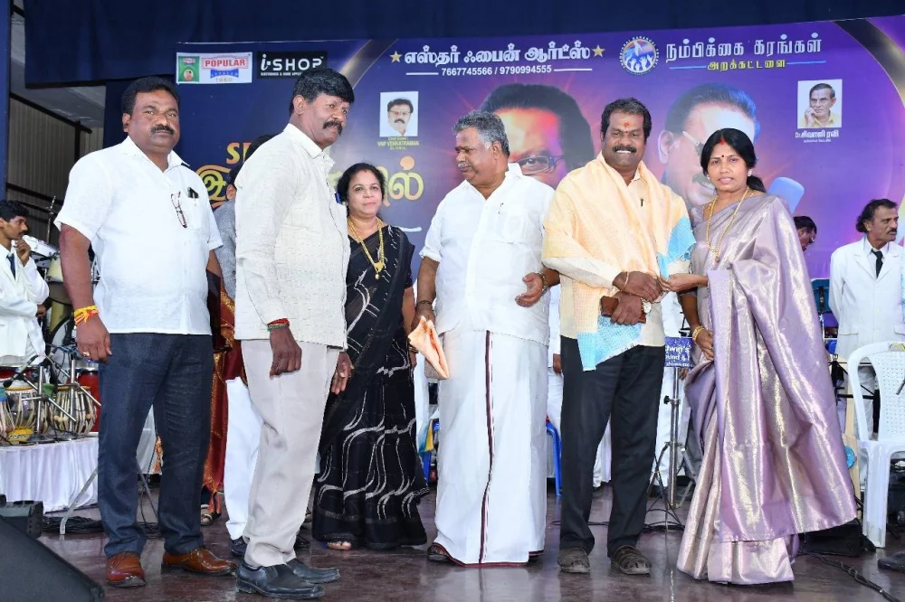 20/04./2025 அன்று நடந்த ராஜா அண்ணாமலை மன்றத்தில் நடைபெற்ற இசை நிகழ்ச்சியில் சிறப்பு அழைப்பாளராக கலந்து கொண்ட போது.