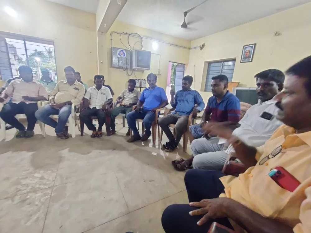 29.06.25செங்கல்பட்டு மாவட்டம் கல்பாக்கம் அடுத்த உய்யாலி குப்பம் கிராமத்தில் இளைஞர்களுக்கான பரதவர் அரசாணை விழிப்புணர்வு கருத்து பட்டறை மற்றும் பரதவர் மக்களின் அரசியல் எழுச்சி கருத்தரங்கம்ஆகியவை நடத்துவது சம்பந்தமாக நிர்வாகிகளின் ஆலோசனைக் கூட்டம் நடைபெற்றது