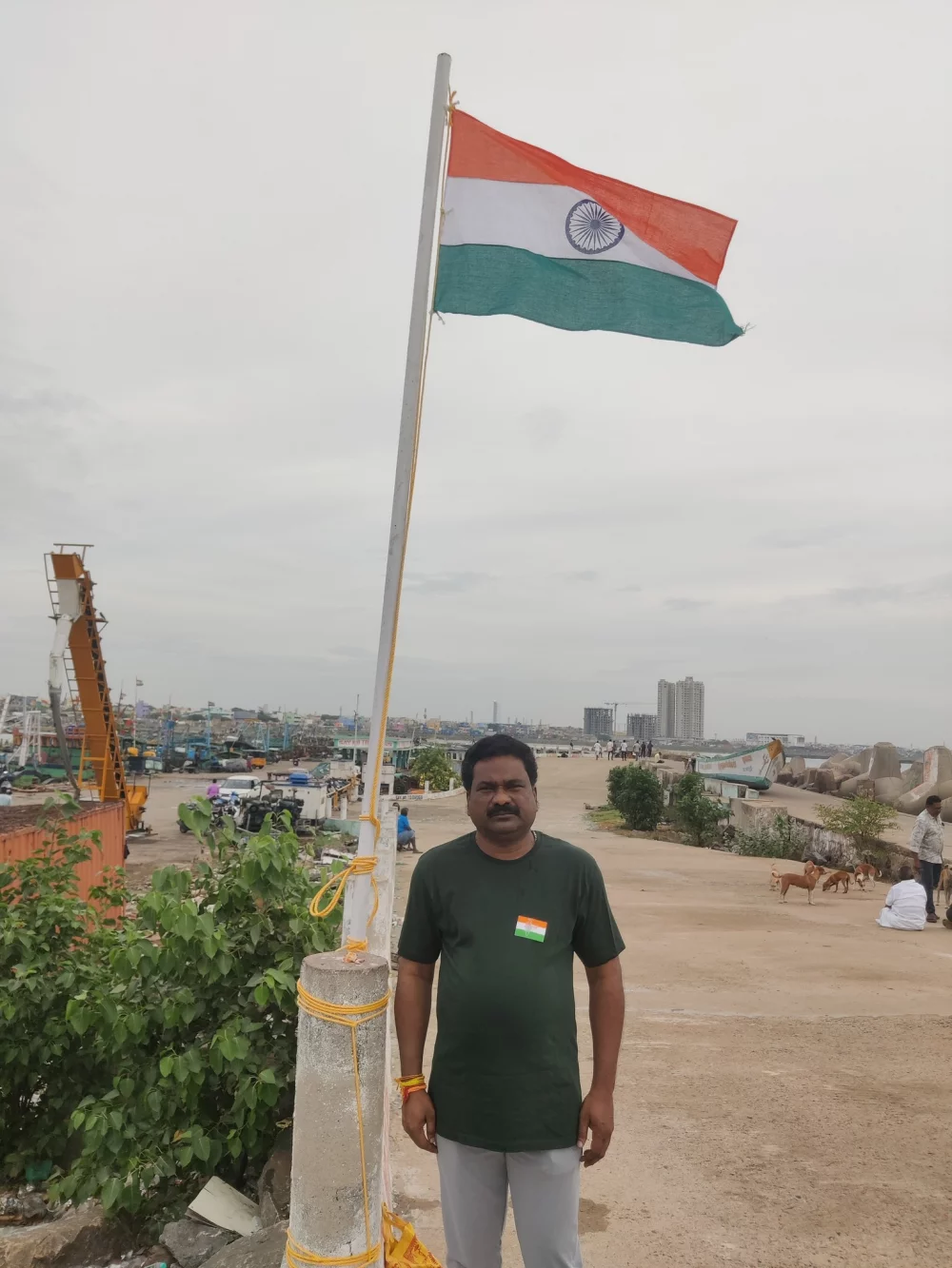 சென்னை காசிமேடு மீன்பிடித் துறைமுக  பகுதியில் 79 ஆவது சுதந்திர தின விழா 15/08/2025 சிறப்பாக கொண்டாடப்பட்டு அதில் உரையாற்றியபோது.