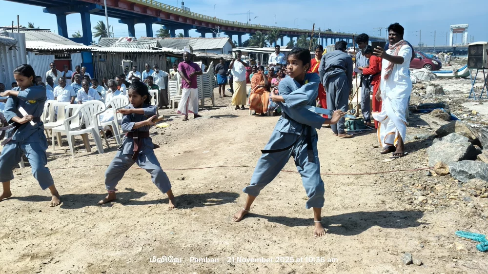 இன்று 21/11/2025 பாம்பன் வடக்கு கடற்கரை பகுதியில் நடைபெற்ற உலக மீனவர் தின விழா நிகழ்ச்சியில் கலந்து கொண்டு சிறப்புரையாற்றிய போது.