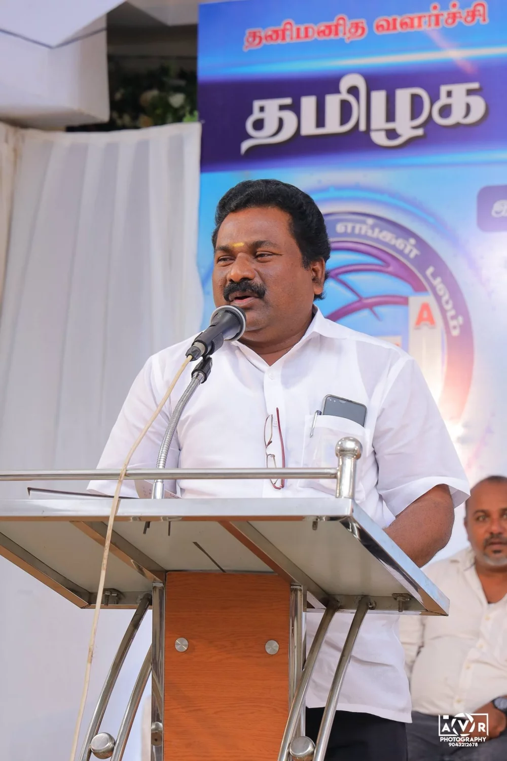 தூத்துக்குடியில் நெய்தல் தொழில் முனைவோர் நலச்சங்கம் மூன்றாம் ஆண்டு முப்பெரும் விழா நிகழ்ச்சியில் சிறப்பு விருந்தினராக கலந்து கொண்டு சிறப்பித்த போது.