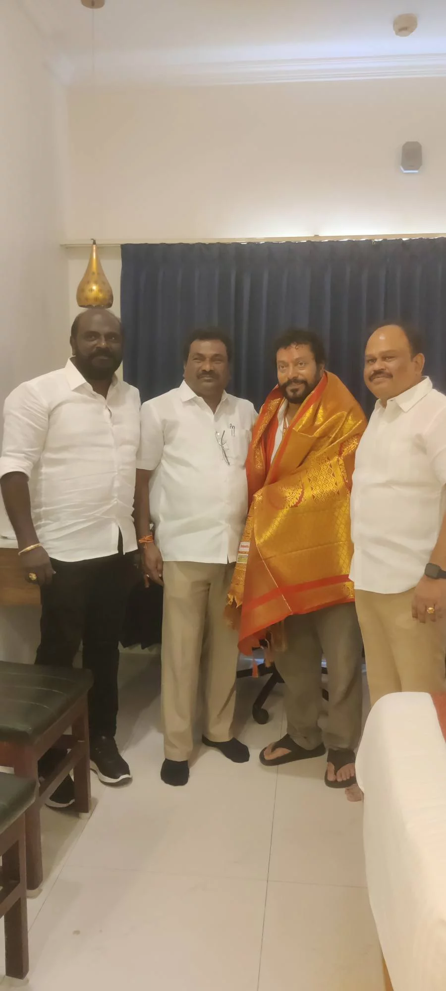 தூத்துக்குடியில் போட்டியிடும் TVK பரதவர்(மீனவர் )வேட்பாளர் ஸ்ரீநாத் அவர்களை ஆதரித்து தூத்துக்குடியில் வாழ்த்து தெரிவித்த போது.