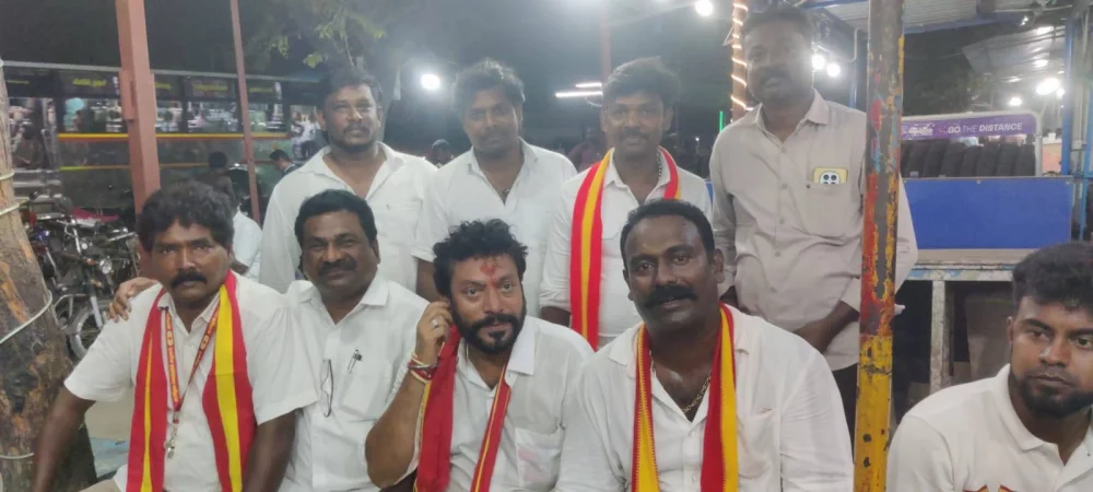 இன்று தூத்துக்குடி சட்டமன்ற உறுப்பினராக பதவியேற்ற எனது நண்பர் ஸ்ரீநாத் (TVK)அவர்களை மனதார பாராட்டுகிறேன் வாழ்த்துகிறேன்.