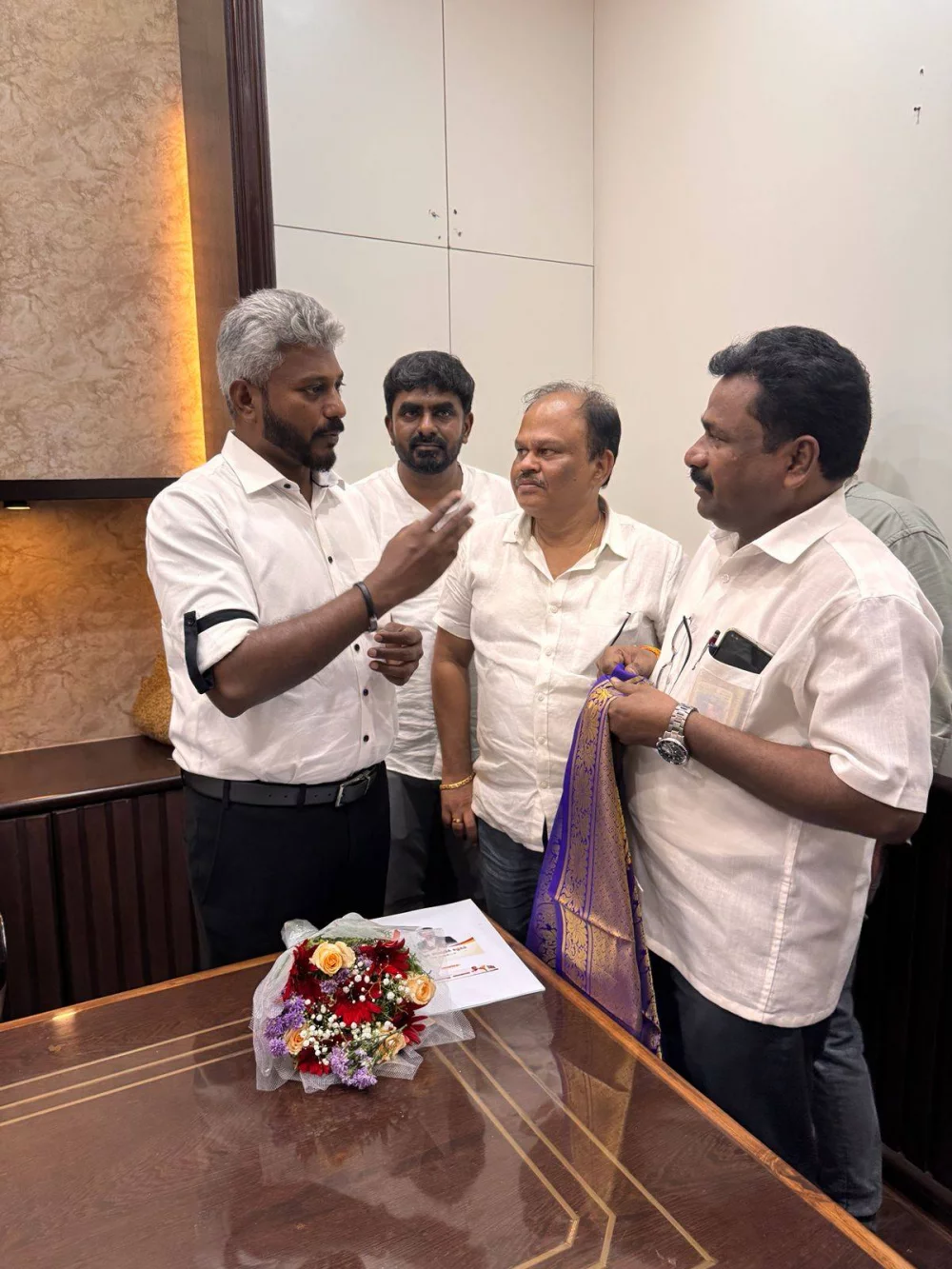 மாண்புமிகு தமிழக  நிதியமைச்சர் மரியாதைக்குரிய மரிய வில்சன் அவர்களை சந்தித்து வாழ்த்து தெரிவித்த போது.