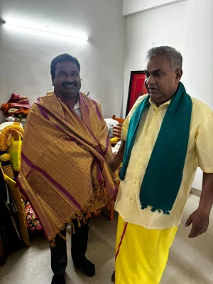 தமிழக வெற்றி கழகத்தின் மாண்புமிகு மரியாதைக்குரிய  பொதுச்செயலாளர் அவர்களை மரியாதை நிமித்தமாக சந்தித்தபோது.